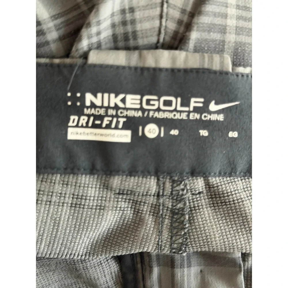 Nike Golf Shorts Mens 40 Grey Plaid Dri-FIT Performance Flat Front Athletic